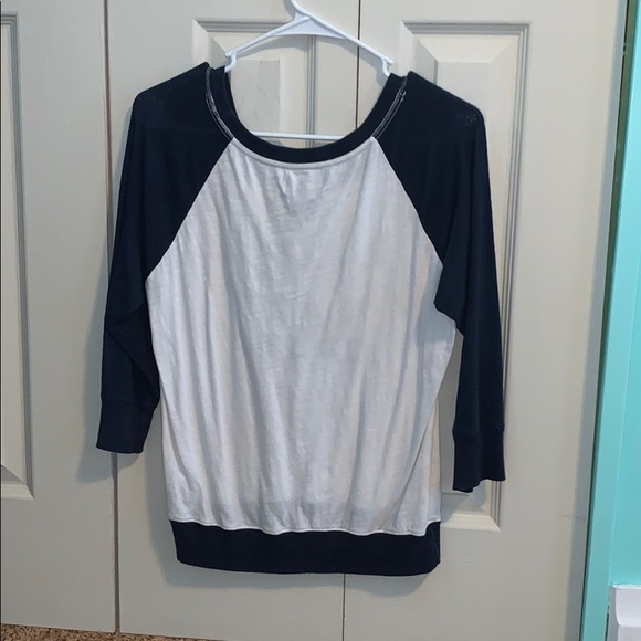 long sleeve t-shirt - Picture 3 of 4